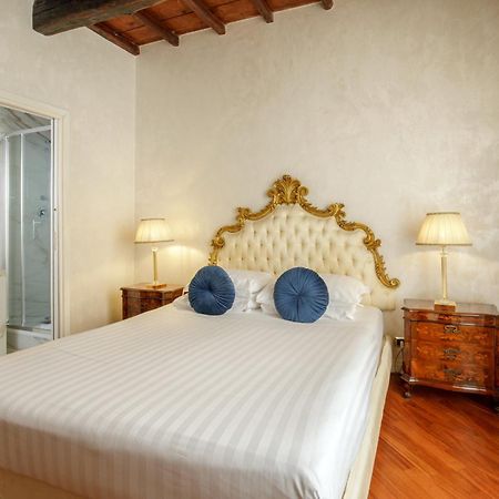 Condotti Corner Apartment Piazza Di Spagna Rome Luaran gambar